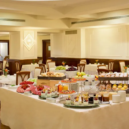 Starhotels Majestic-2